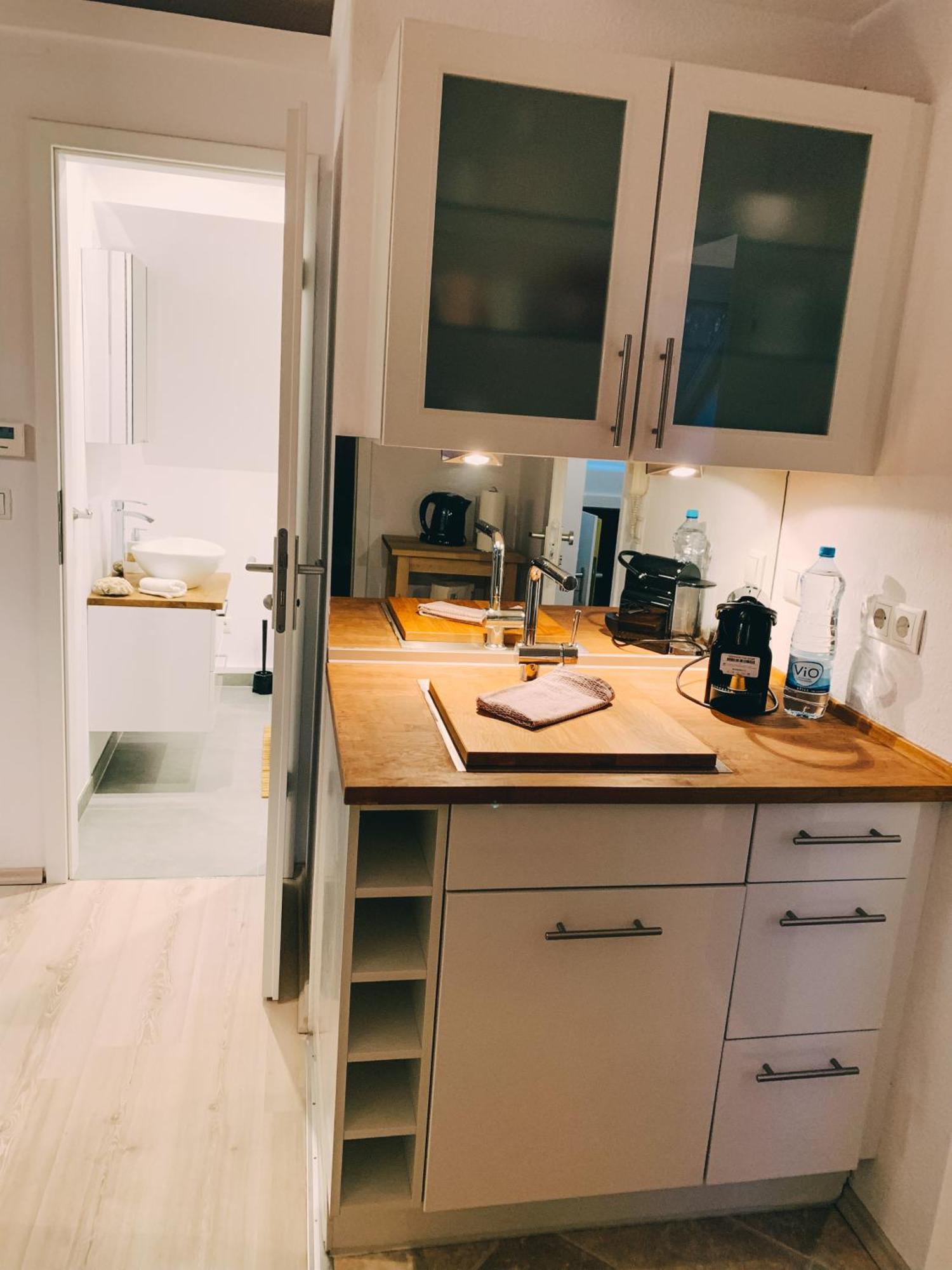 Stilvolle Dachgeschosswohnung In Duesternbrook Kiel Exteriér fotografie